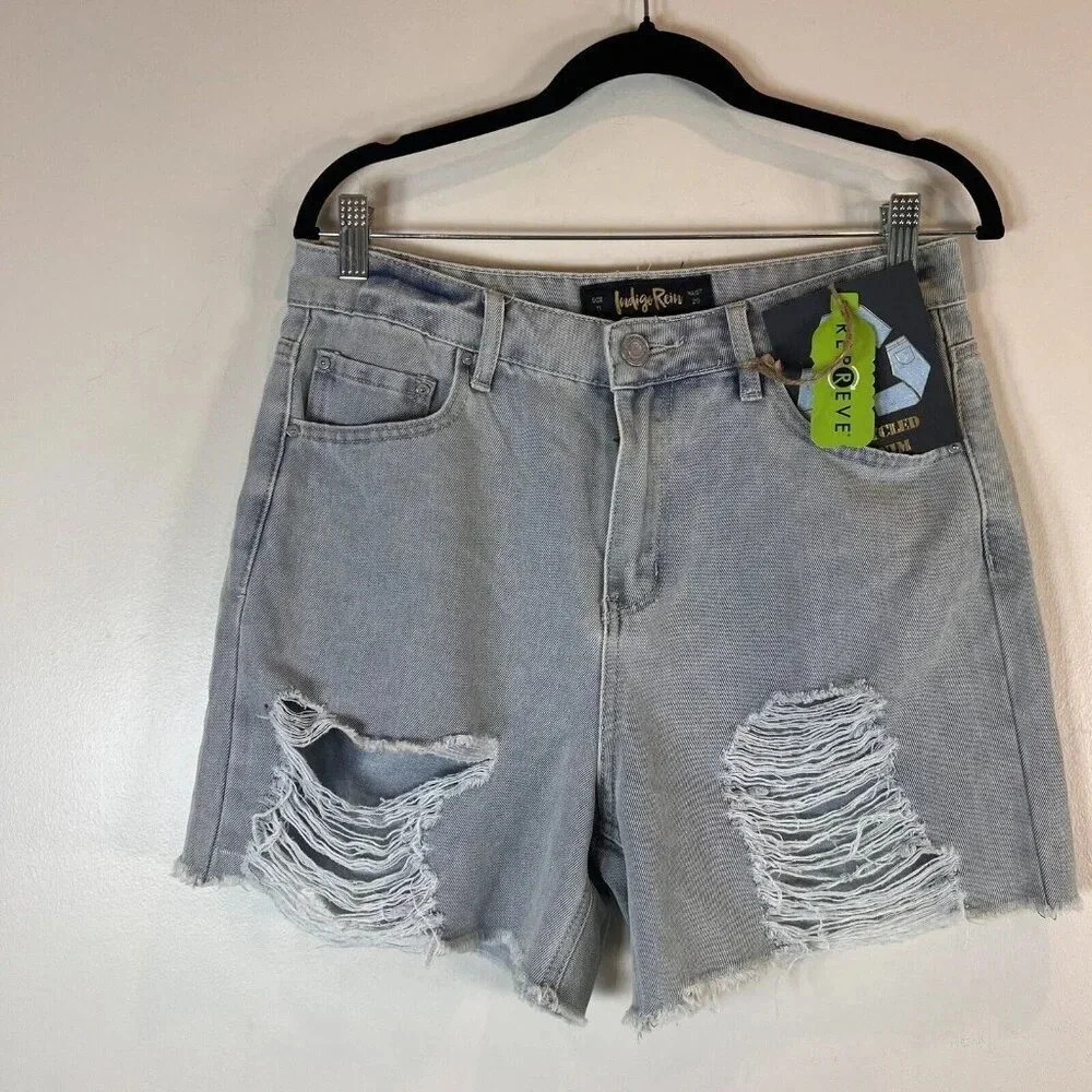 Indigo Rein NWT Super High Rise Short Distressed Light Blue 11